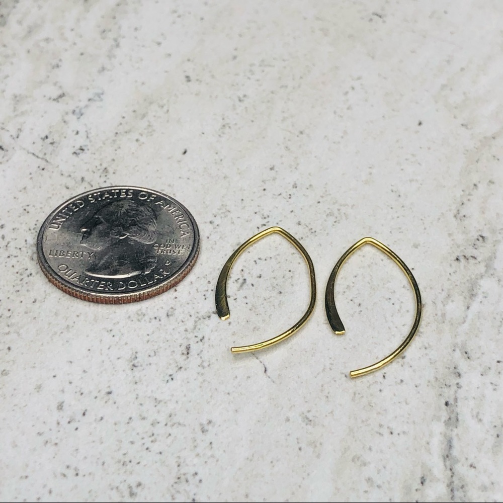 925 Sterling Silver Gold Thread Through Earrings - Picture 10 of 16